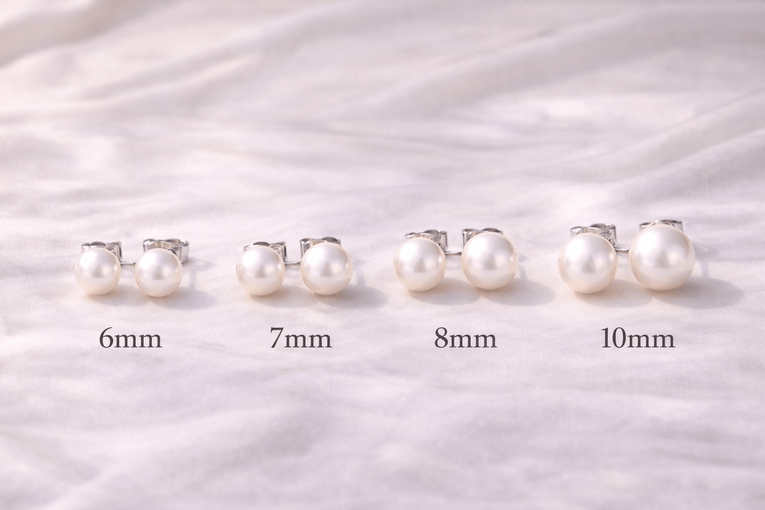 pearlsonly-blog-102-image-3-pearl - Správná volba velikosti perlových náušnic ve tvaru tlačítek - Perlové šperky - pearlsonly